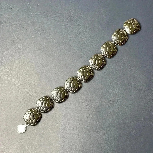 Concord Cobblestone Silvertone Bracelet Magnetic Closure 7.5” Premier Designs - Picture 4 of 8